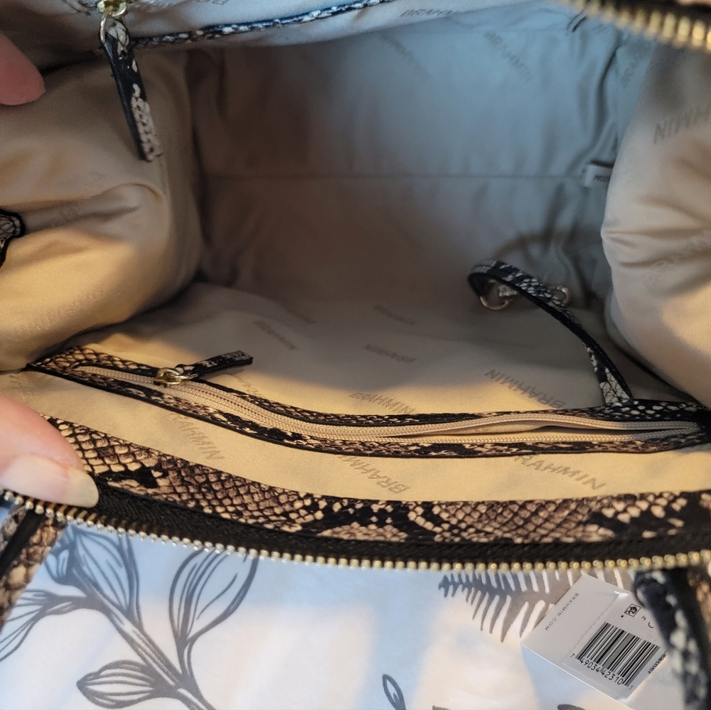 Brahmin Small Caroline Almond All Over Snake Arm/Shoulder/Crossbody Bag NWT - Picture 5 of 8